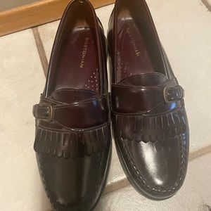 New Bostonian burgundy size 8W slip on loafers